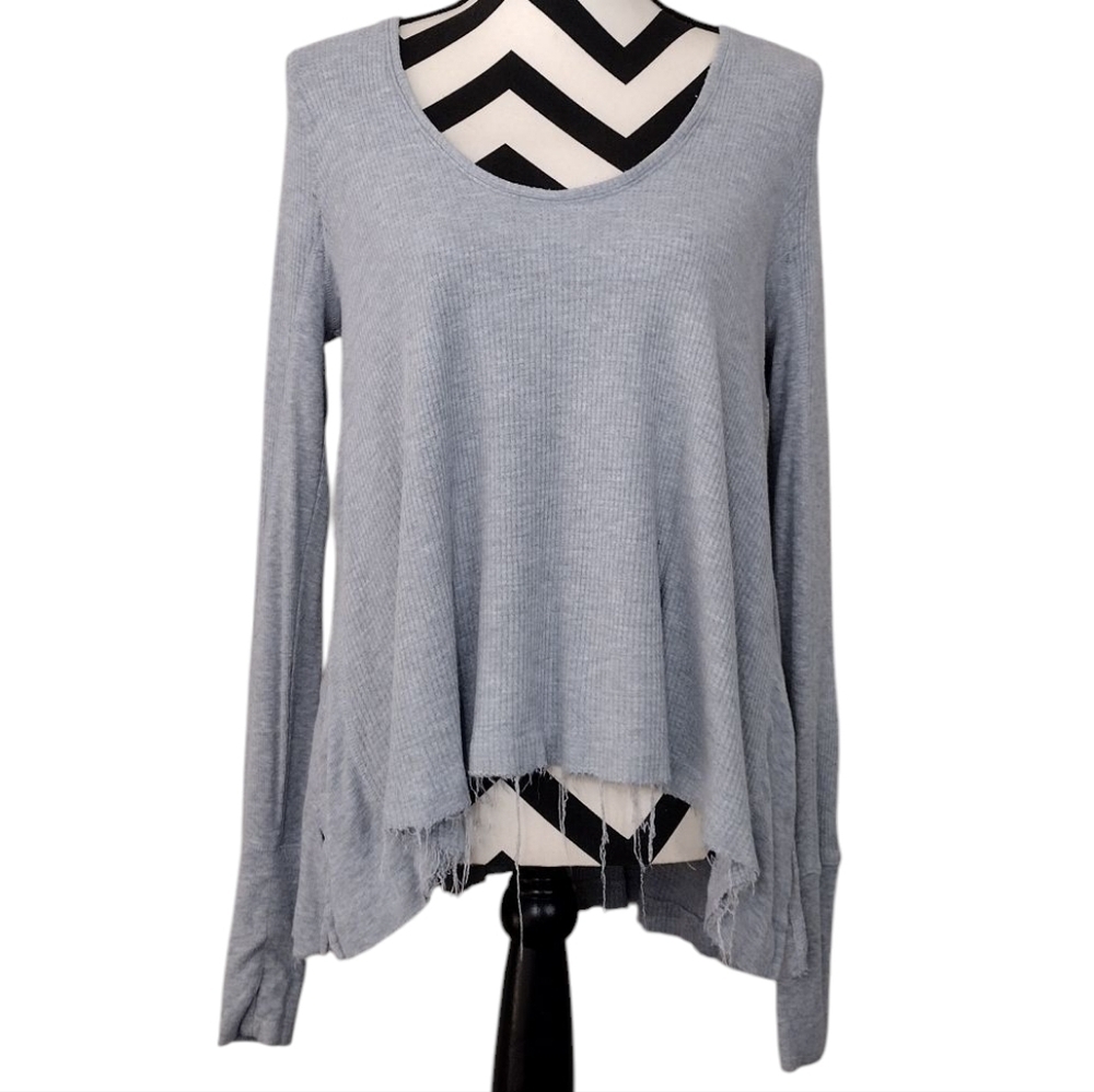 Free People Boho Gray Asymmetrical Thermal Lagenlook Long Sleeve Blouse Sz XS
